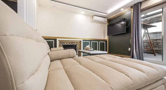 Pyeongtaek Hotel De Salon