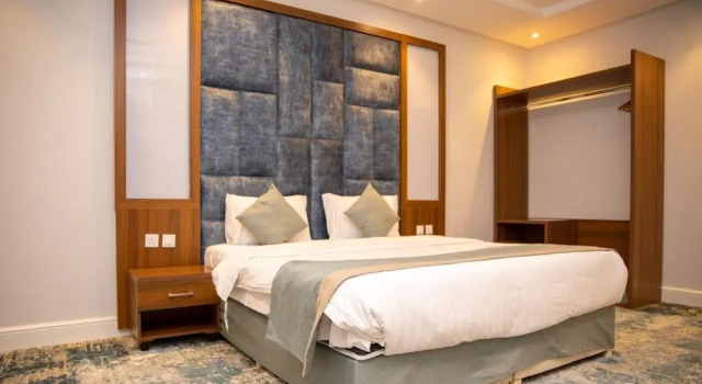 ال متعب سويتس اليرموك 2, Buchen Sie Hotel Provinz Riad Provinz Riad