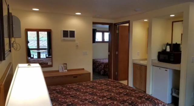 Номер Comfort Black Hawk Motel & Suites
