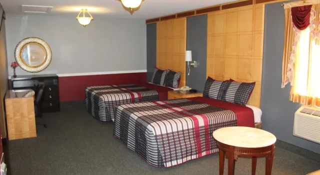 Четырёхместный номер Superior Liberty Inn Absecon Atlantic City