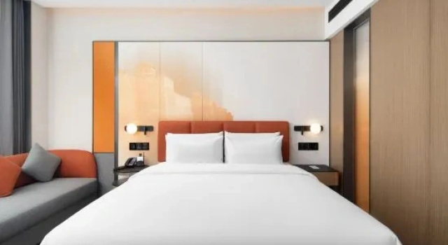 Номер Standard Hampton by Hilton Jinzhong Yuci Anning Street