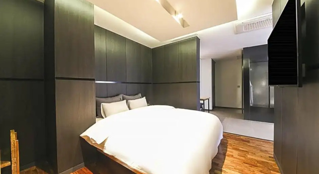Suite Yeoubi Hotel
