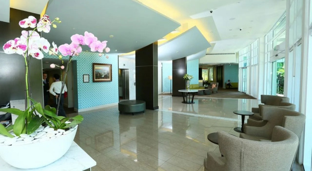 Point Hotel, Забронировать Отель Отели и гостиницы Брисбна, рядом с Паромный терминал Thornton Street, Отель