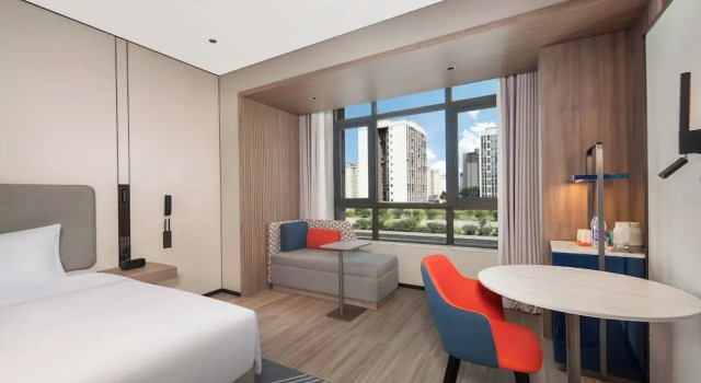 Номер Standard Holiday Inn Express Chongqing Tongliang by IHG