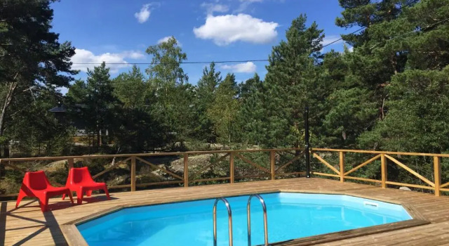 Archipelago-house with pool, boat and bikes, Varaa Hotelli  