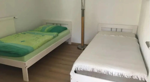 Апартаменты с 3 комнатами с балконом Monteurzimmer Leimen City