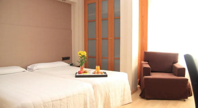 Двухместный номер Hotel Villa de Barajas