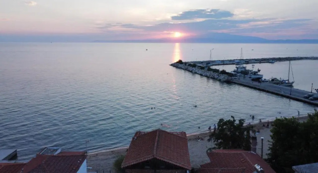 Апартаменты Beachfront Apartment Thassos