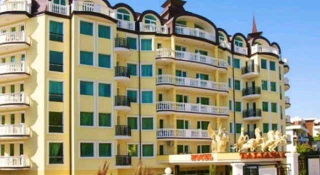 Studio in Elenite, With Wonderful sea View, Shared Pool, Furnished Balcony Near the Beach, Забронировать Отель Отели области Бургас с бассейном, Бассейн
