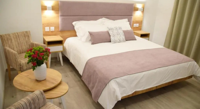 Двухместный номер Deluxe с балконом Hypnos Boutique Hotel