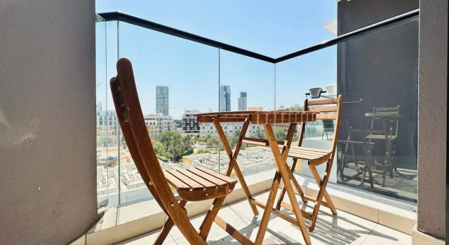 Номер Classic Premium 1-Bedroom Perla Apartment in JVC | Infinity Pool & KidsÃ¢â‚¬â„¢ Play Area