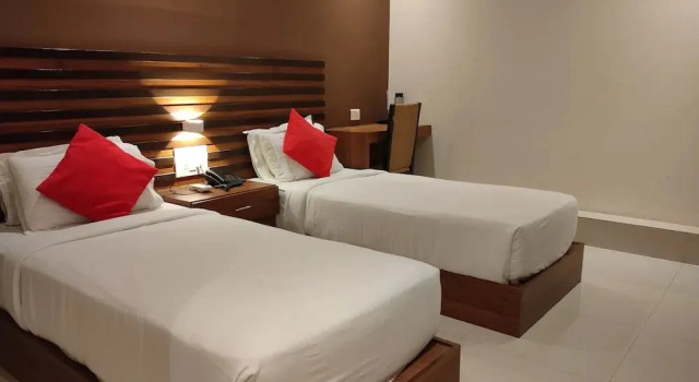 Hotel Universal Garden by OYO Rooms
