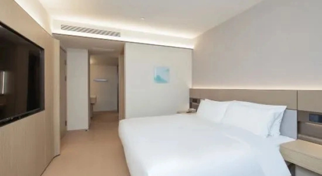 Люкс Deluxe JI Hotel