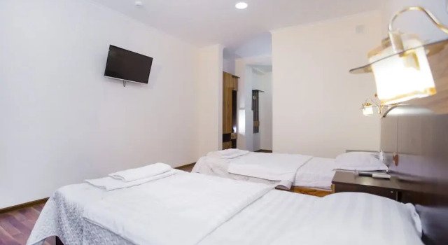 Reikartz Surxon Termez, Prenota Hotel Hotel a Surkhandarya region con parcheggio, Parcheggio