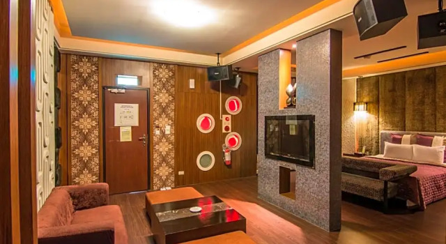 Люкс Deluxe Gold Sand Motel