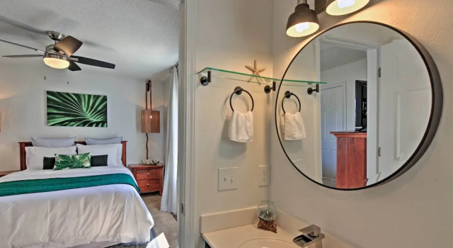 Emerald Hideaway Renovated Condo in Navarre Beach