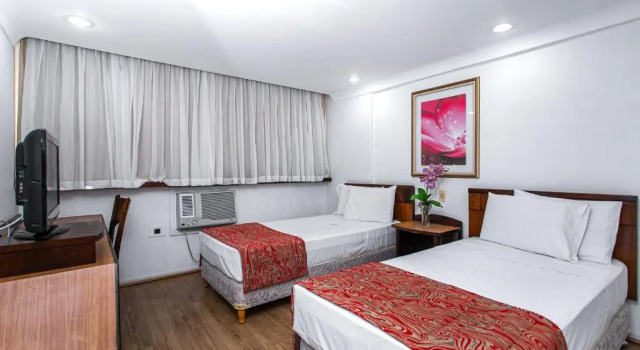 Двухместный номер Standard Hotel Dan Inn Curitiba Centro By Nacional Inn