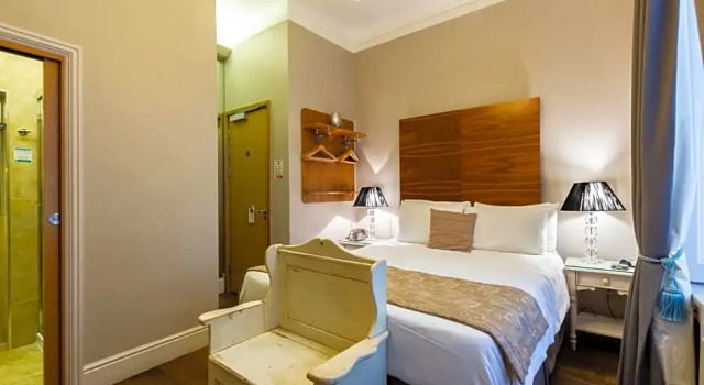 Номер Superior Arosfa Hotel London by Compass Hospitality