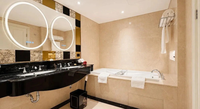 Suite Trans Hotel Jakarta