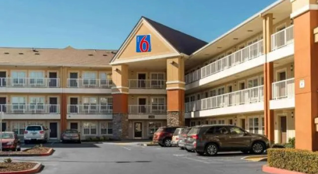 Motel 6 Suites Sacramento Arden Way CA
