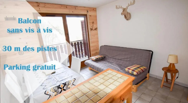 Студия Le Pied des Pistes A13, Joli Studio tout confort 4 pers, vue vallée imprenable, DRAPS NON COMPRIS