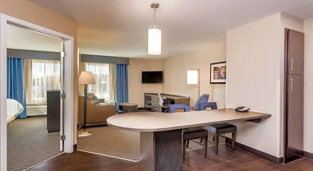 Двухместный номер Standard Candlewood Suites Eau Claire I-94 by IHG