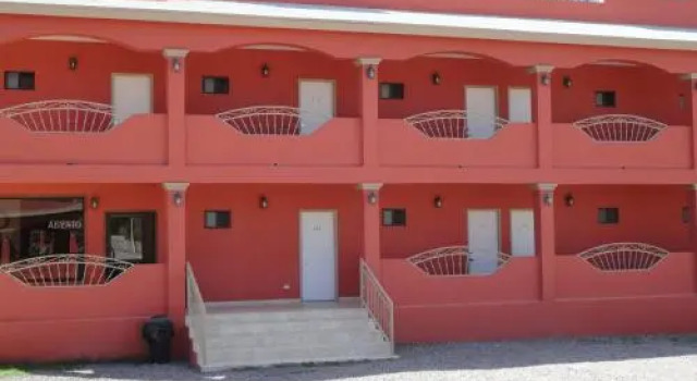 La Huerta Hotel
