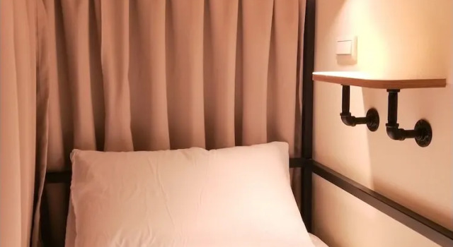 Кровать в общем номере (женский номер) Fu Ao Wo & Hostel