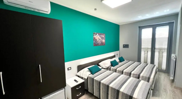 Superior- tredobbelt værelse Siclari B&B-Rooms&Suite