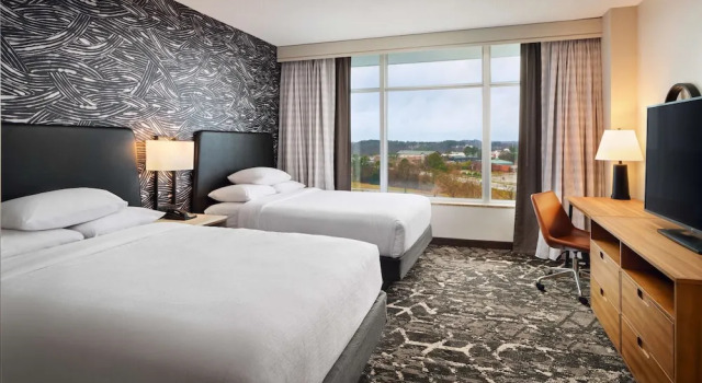 Четырёхместный люкс Embassy Suites by Hilton Hampton Convention Center
