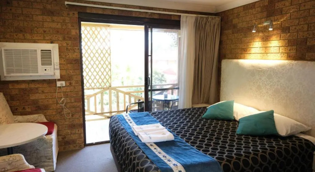 Номер Superior Sapphire Palms Motel