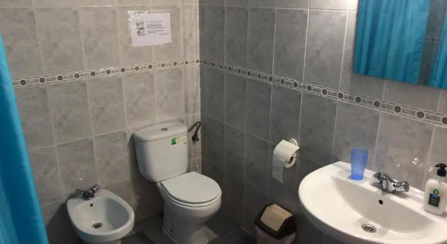 Коттедж с 3 комнатами Benamahoma Rural
