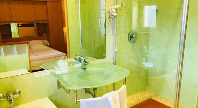 Номер Standard Logis Hôtel Restaurant de la Paix