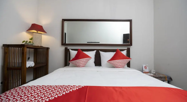 Номер Standard DTamblingan Guest House at Taman Griya Jimbaran RedPartner - Minimum Stay 30 Nights
