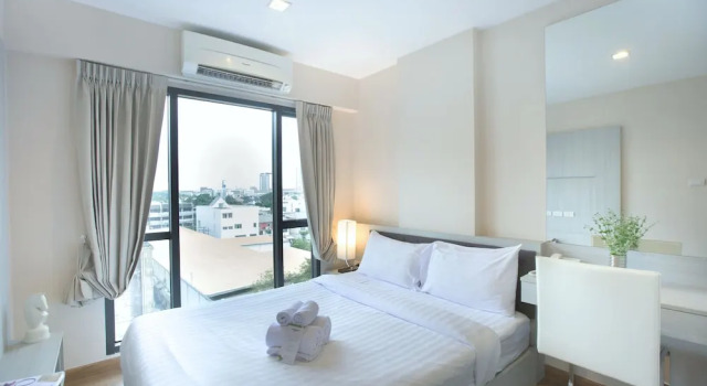 Номер Deluxe c 1 комнатой с балконом Park 19 Hotel