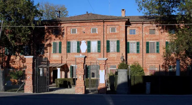 Chicco D'Oro Suites, Prenota Hotel Livorno Ferraris Piemonte