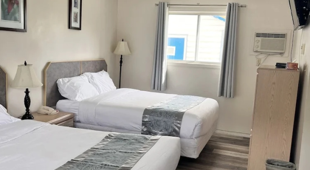 Четырёхместный номер Economy Skimmerhorn Inn