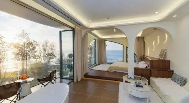 Люкс Luxury Dali see seaside Guest House (Erhai S Bay Ecological Corridor Shop)