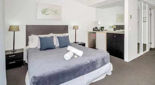 Privately Owned Hotel Room by Cairns Marina 222