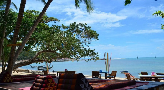 Бунгало Think & Retro Cafe Lipa Noi Samui