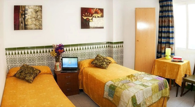 Hostal Estación Almeria