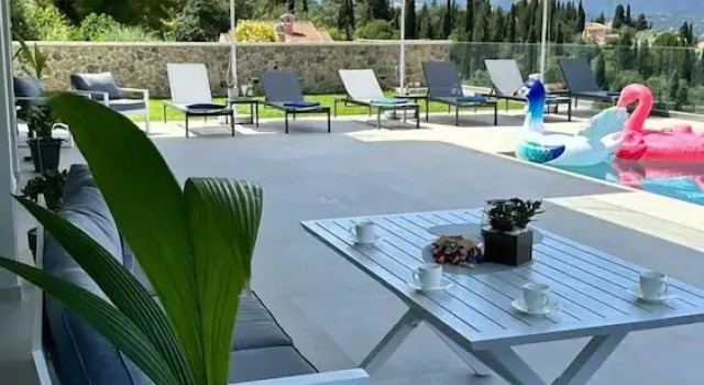 Villa Antonis