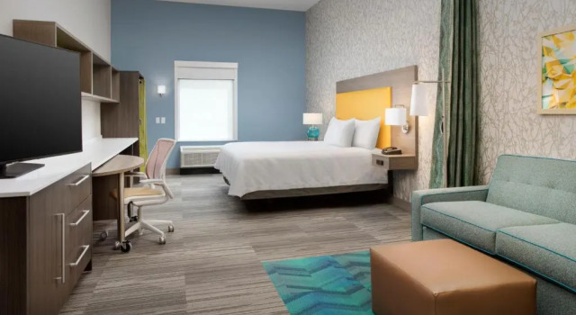 Двухместный студия люкс Accessible with Tub Home2 Suites By Hilton Phoenix Airport South