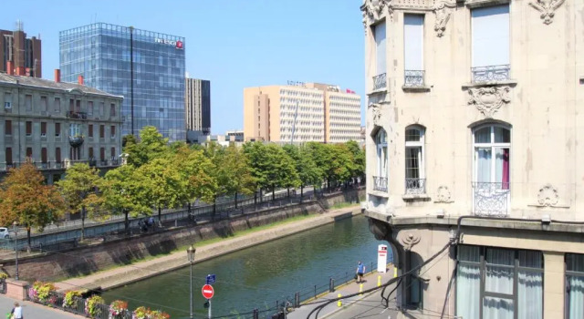 Апартаменты Au cœur de Strasbourg, 3 pièces vue sur l'Ill!