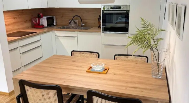 Апартаменты Sunrise Den Bled Apartment Where Mornings Shine