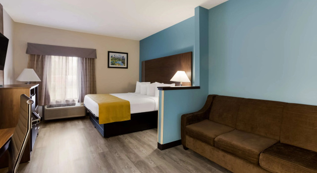 Двухместный люкс Best Western Crossroads Inn