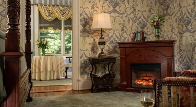 Люкс с красивым видом из окна Albemarle Inn - Asheville