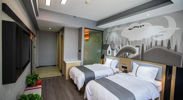 Thank Inn Hotel Shanxi Datong Pingcheng District Railway Station Weidu Avenue, Reservar Hotel Datong Shanxi, perto de Datong Railway Station