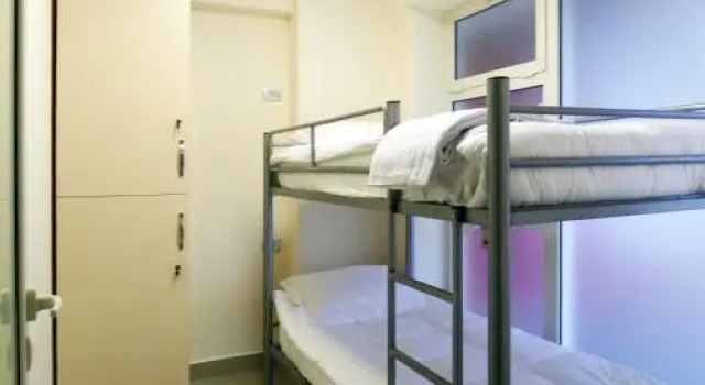 Hostel Fredi