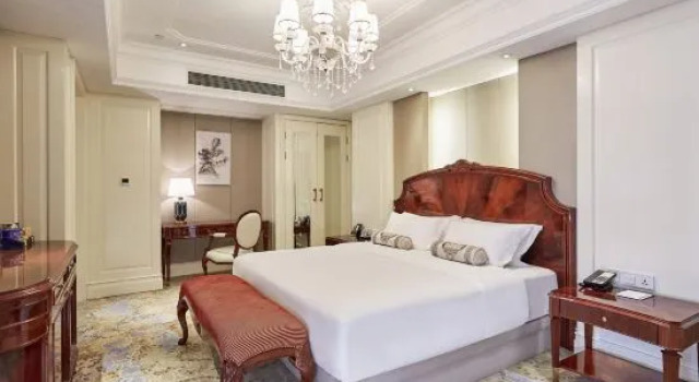 Люкс Deluxe Howard Johnson Huadu Plaza